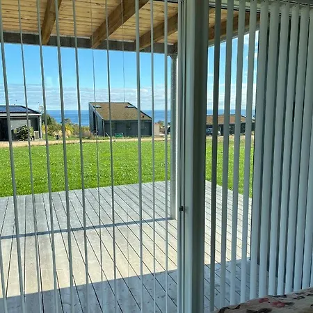 Newly Built Holiday With Sea View, Ferienhaus Svaneke